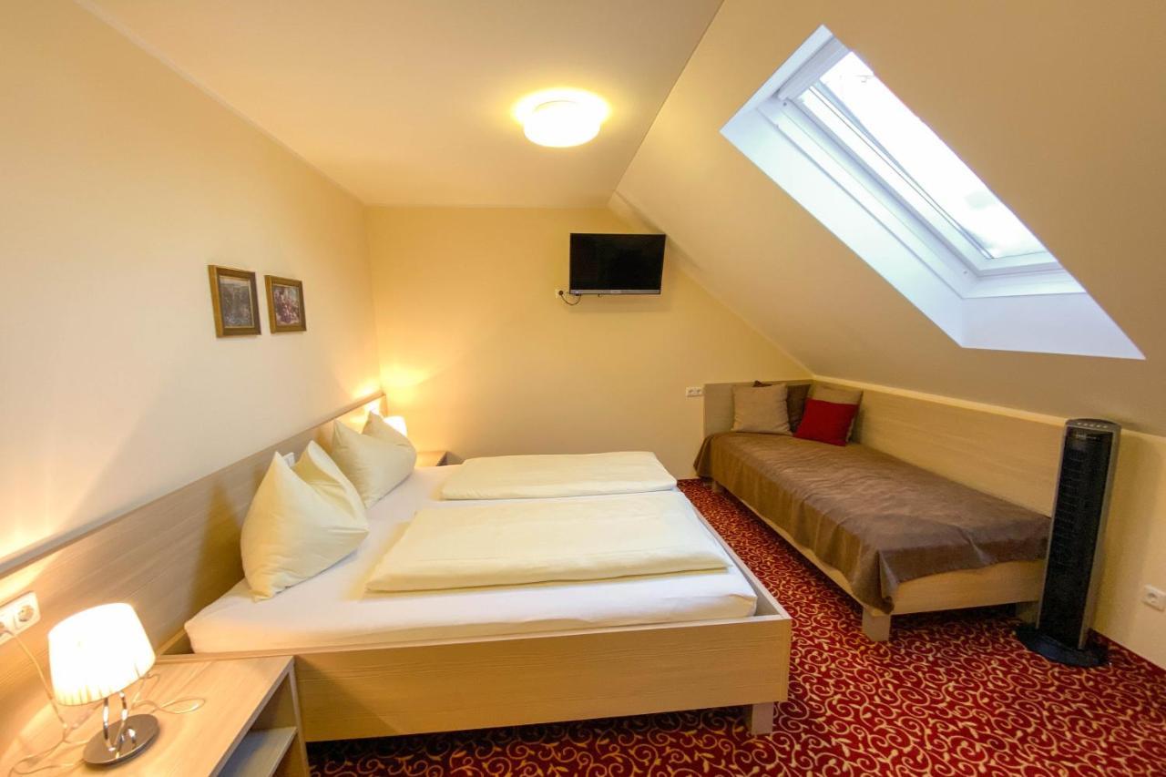 Landhotel Gasthof Bauboeck Andorf Exterior photo